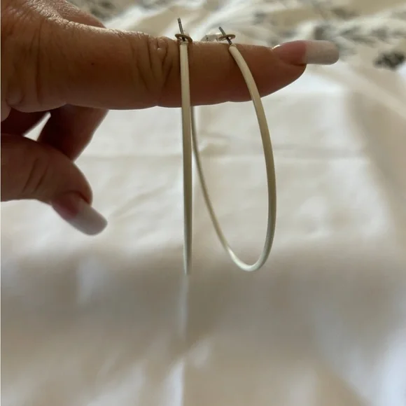 Women’s Large White Hoop Earrings - Picture 3 of 3